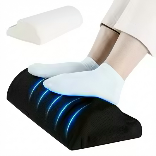 Coussin repose-pieds ergonomique en mousse à mémoire sous un bureau